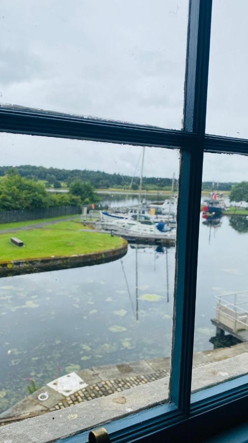 Custom House Hotel Bowling Buitenkant foto